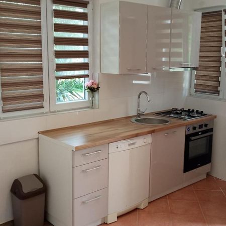 Apartmani Nikola Biograd Na Moru Exterior foto