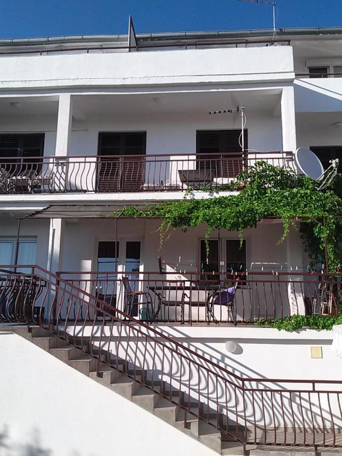 Apartmani Nikola Biograd Na Moru Exterior foto