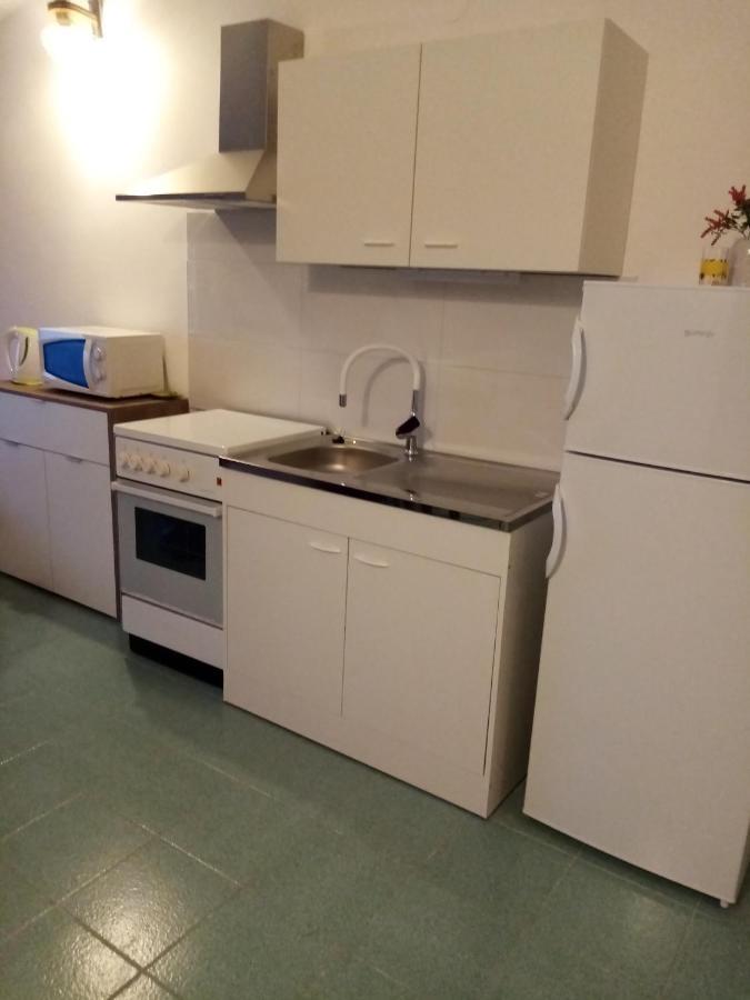 Apartmani Nikola Biograd Na Moru Exterior foto