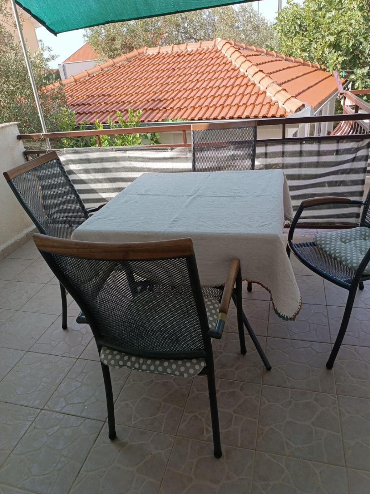 Apartmani Nikola Biograd Na Moru Exterior foto
