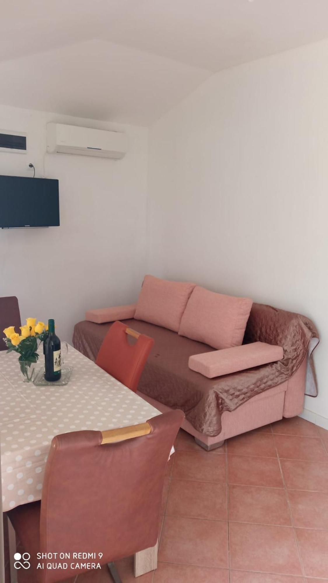 Apartmani Nikola Biograd Na Moru Exterior foto